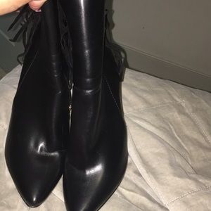 Black ankle boots with Fringe